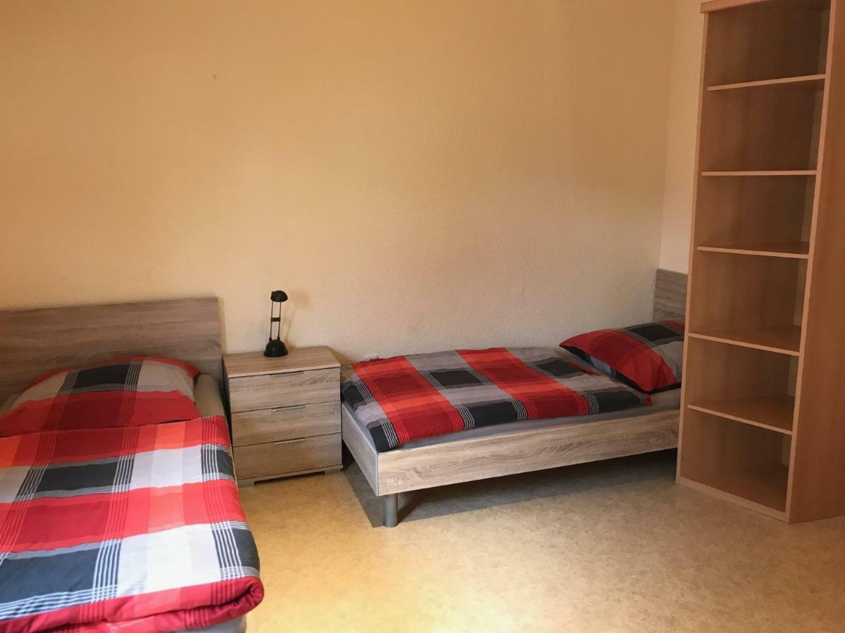 Messe Cgn/Dus Grossraeumige Wohnung In Guter Verkehrslage Leverkusen Eksteriør bilde
