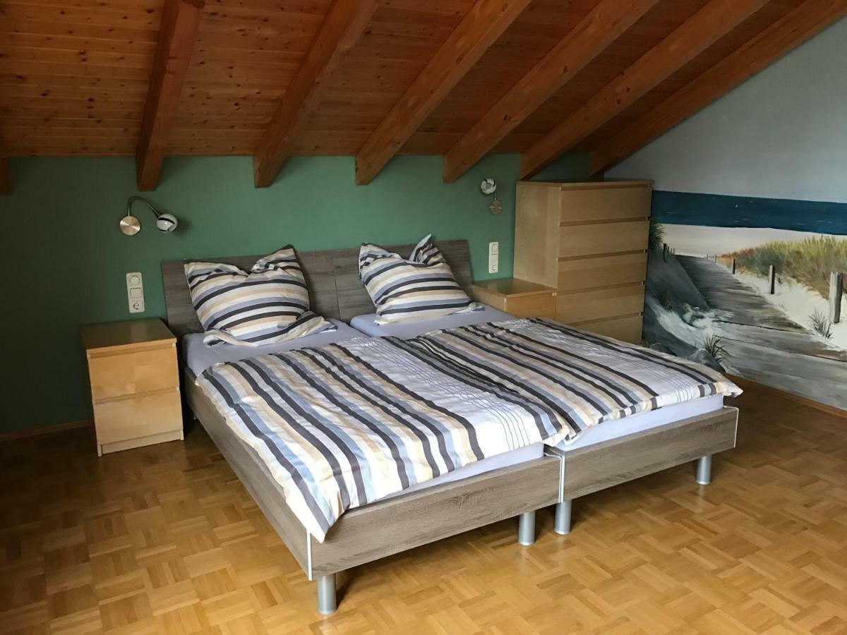 Messe Cgn/Dus Grossraeumige Wohnung In Guter Verkehrslage Leverkusen Eksteriør bilde